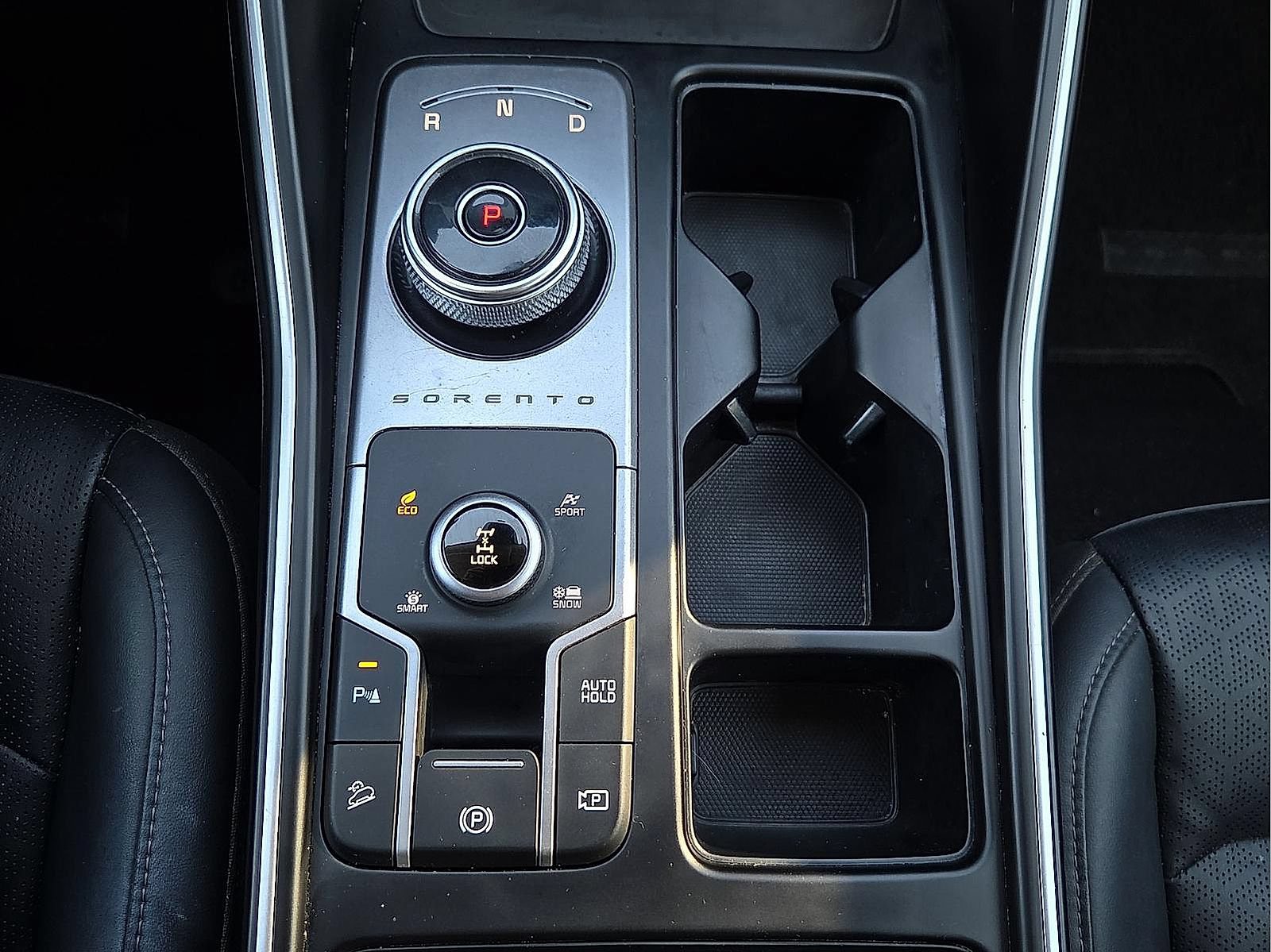 Used 2023 Kia Sorento EX AWD/4WD image 17