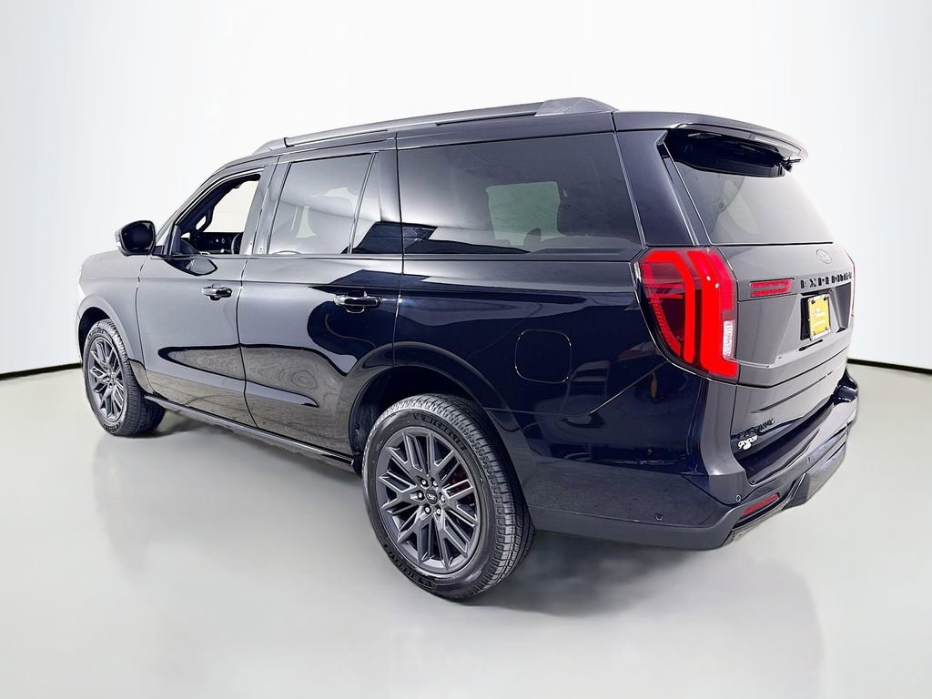 Certified 2025 Ford Expedition Platinum w/ Stealth Performance Package AWD/4WD image 5
