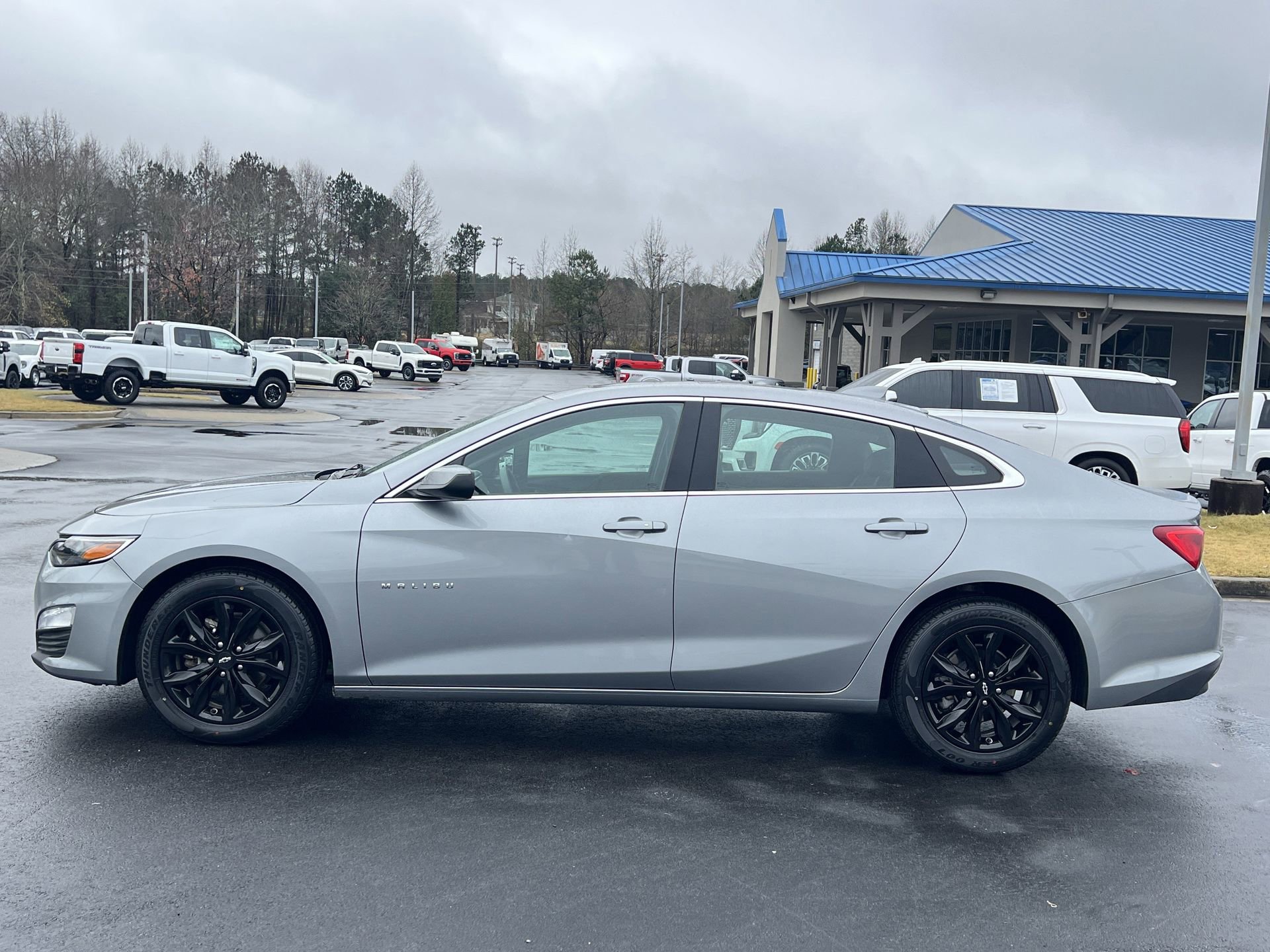 Used 2024 Chevrolet Malibu LT image 27