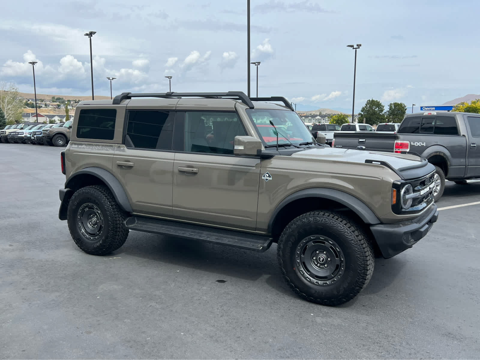 Certified 2025 Ford Bronco Outer Banks w/ Sasquatch Package AWD/4WD image 5