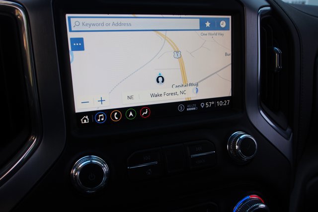 Used 2020 GMC Sierra 1500 SLT w/ SLT Premium Package image 28