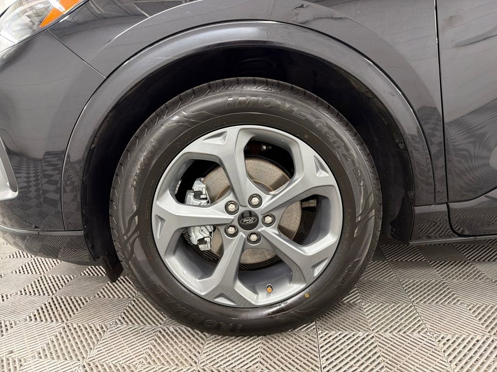 Certified 2023 Ford Escape ST-Line image 13