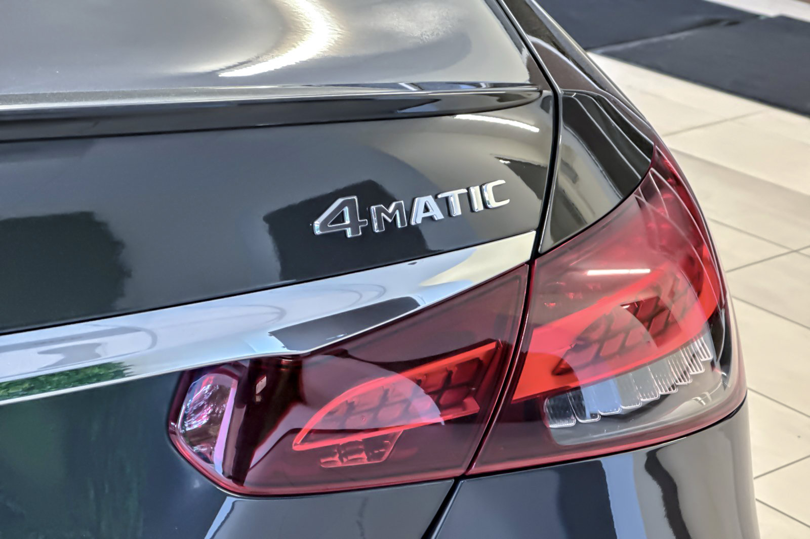 Used 2022 Mercedes-Benz E 450 4MATIC Sedan image 26