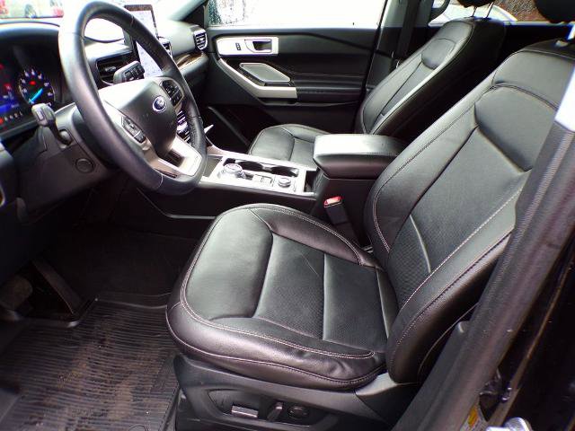 Certified 2023 Ford Explorer Limited w/ Limited Technology Package AWD/4WD image 18