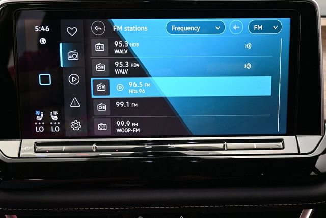 Used 2024 Volkswagen Atlas SE AWD/4WD image 20