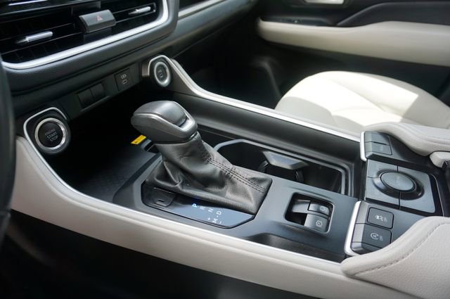 Used 2024 Toyota Grand Highlander FWD image 26