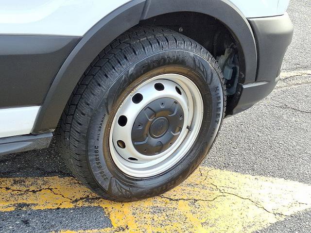 Certified 2022 Ford Transit 250 Low Roof image 29