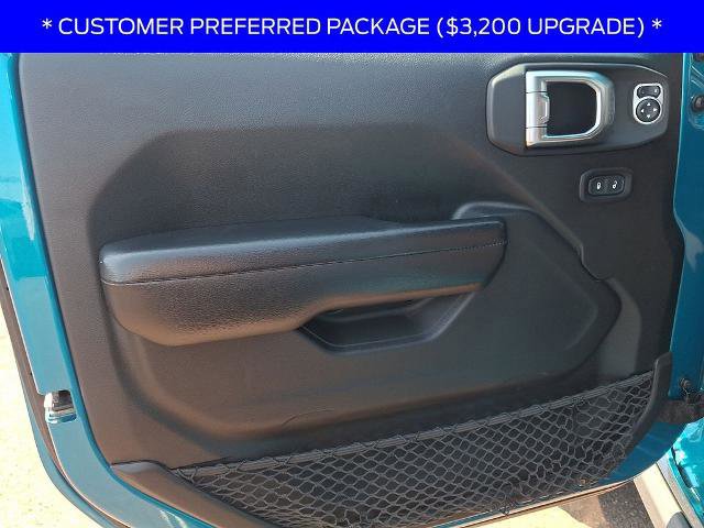 Used 2020 Jeep Wrangler Sport AWD/4WD image 12