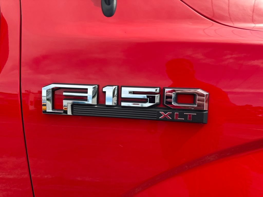 Certified 2019 Ford F150 XLT w/ Equipment Group 302A Luxury AWD/4WD image 40