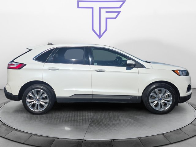 Certified 2020 Ford Edge Titanium AWD/4WD image 6