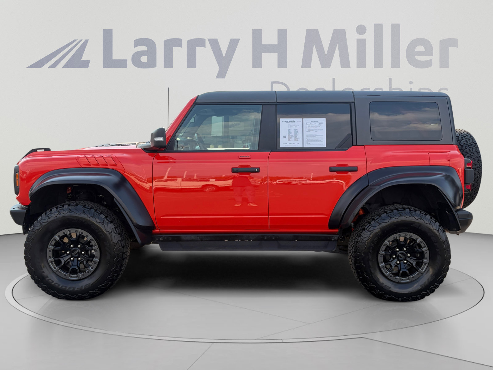 Certified 2022 Ford Bronco Raptor AWD/4WD image 2