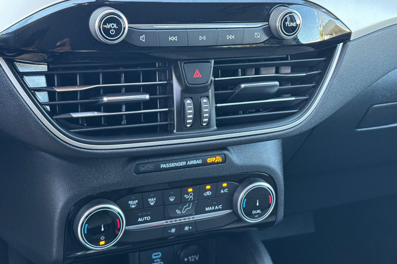 Certified 2022 Ford Escape SE FWD image 21