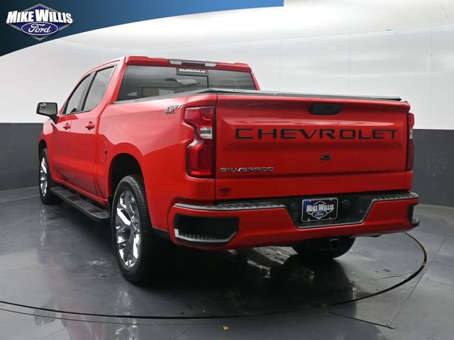 Used 2020 Chevrolet Silverado 1500 RST w/ Texas Edition RWD image 5