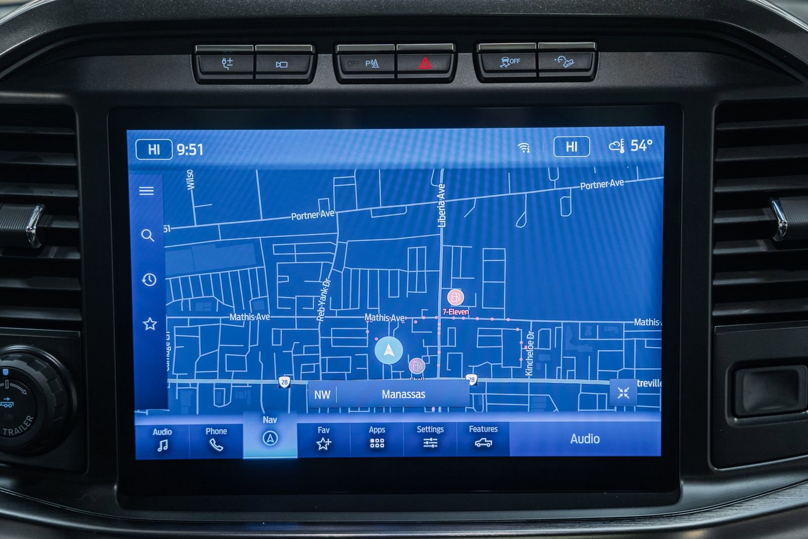 Certified 2023 Ford F150 Lariat w/ Equipment Group 502A High image 31