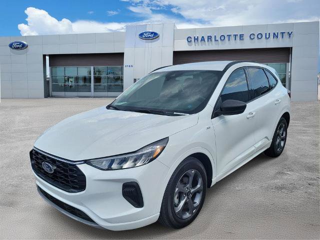 Certified 2023 Ford Escape ST-Line w/ Tech Pack #1 FWD image 2
