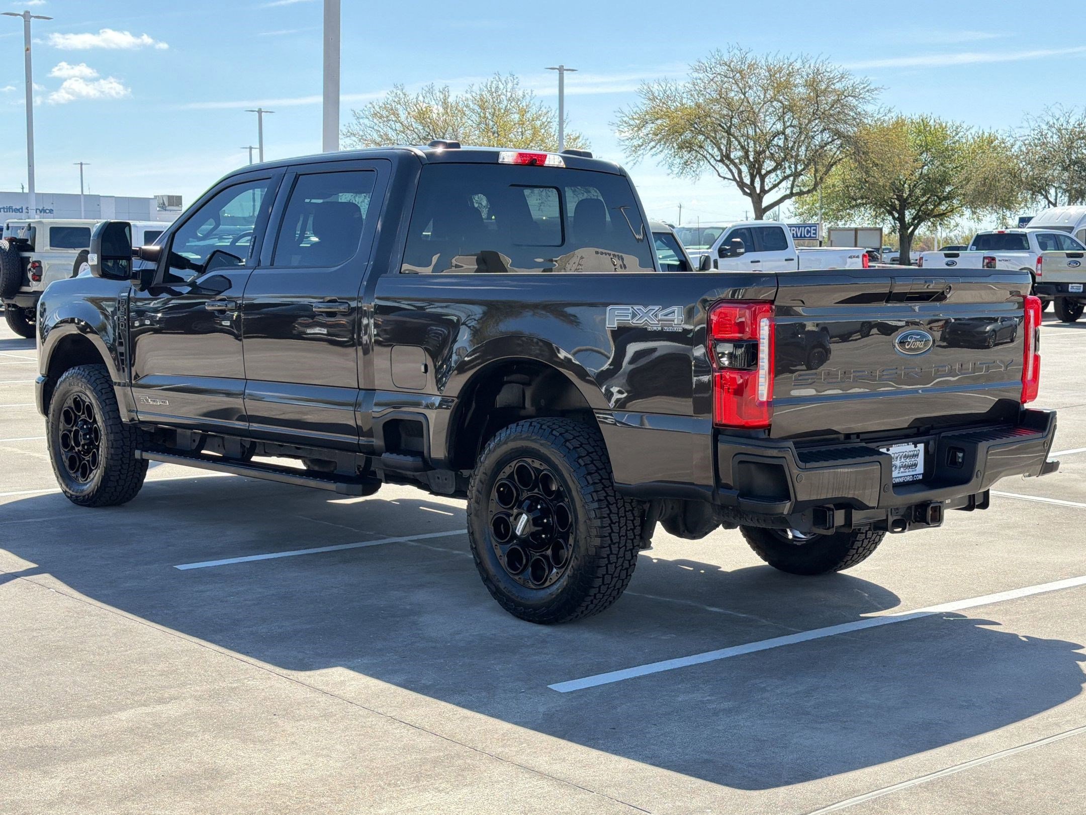 Certified 2024 Ford F250 Lariat w/ Black Appearance Package image 5