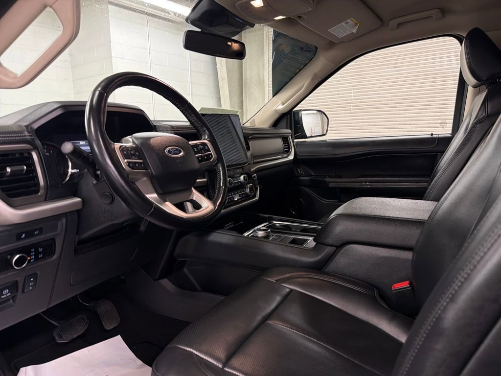 Certified 2024 Ford Expedition Max XLT image 12