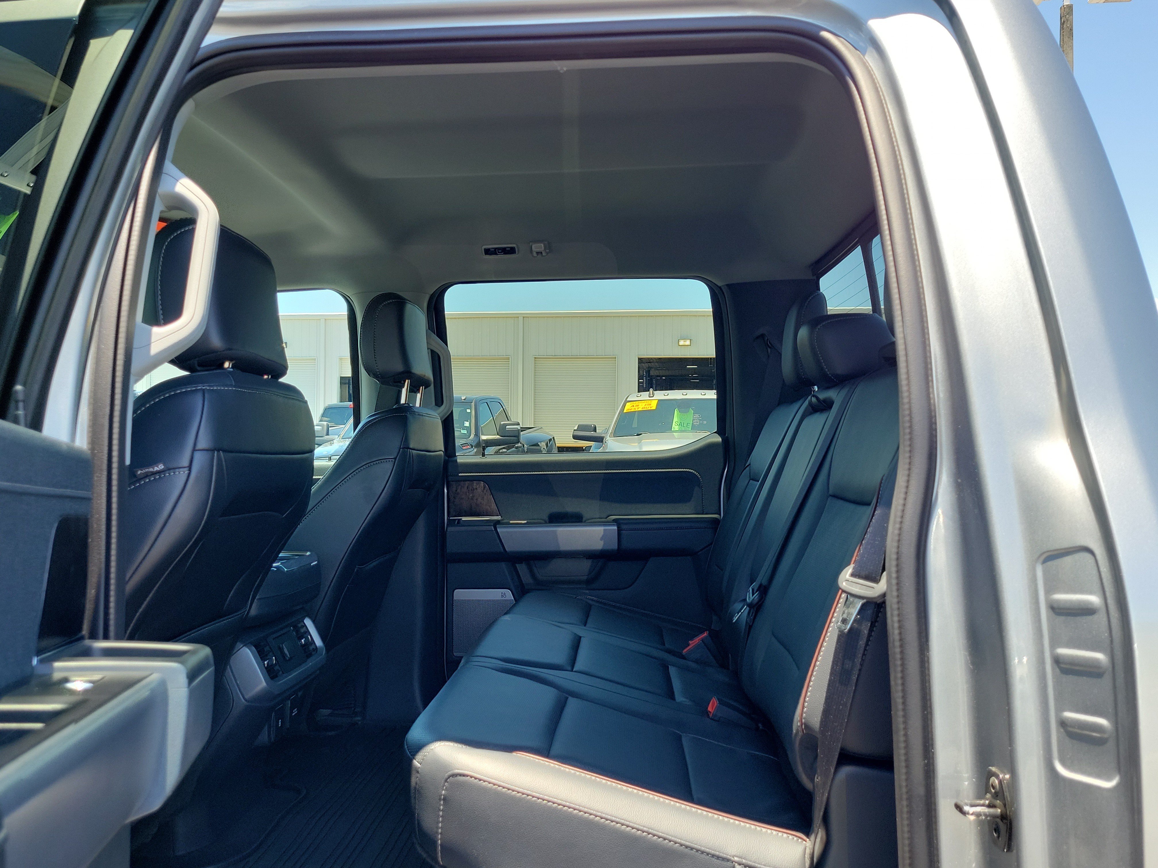 Certified 2023 Ford F150 Lariat w/ Trailer Tow Package AWD/4WD image 12