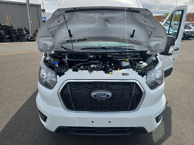 Certified 2025 Ford Transit 350 XLT RWD image 25
