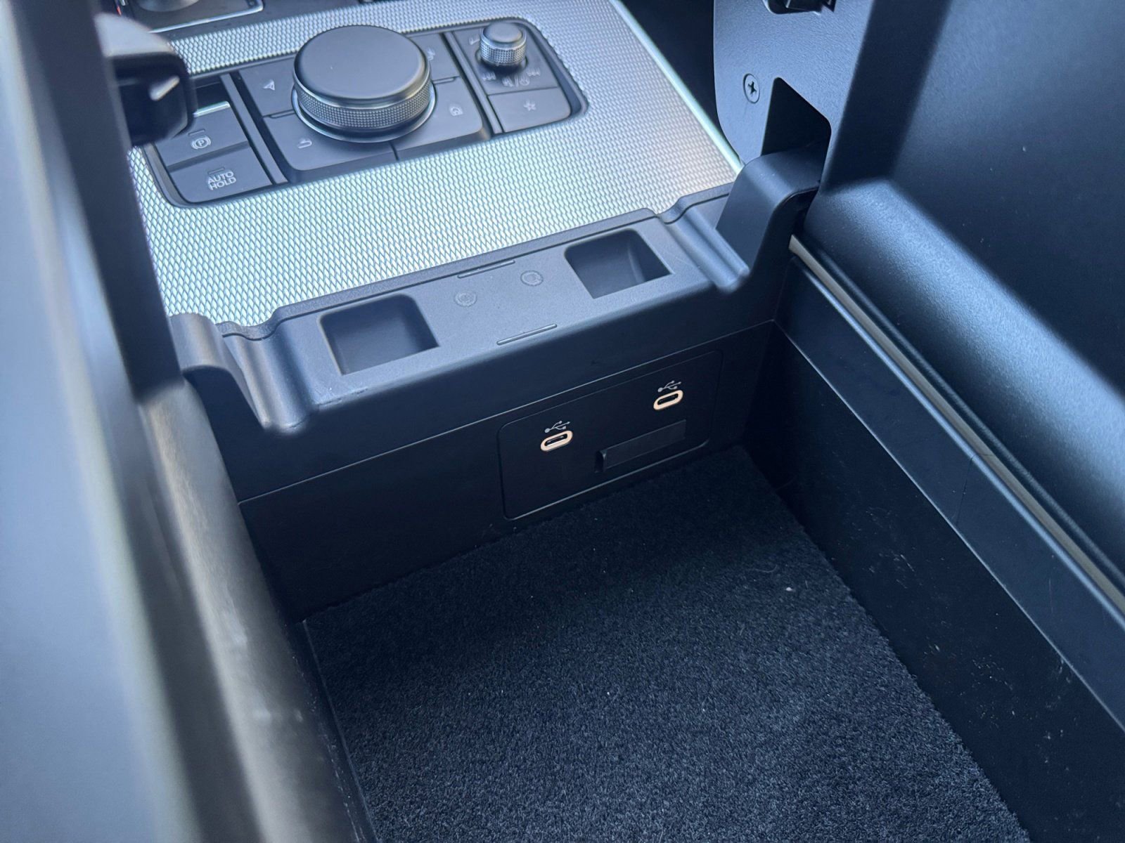 Used 2025 MAZDA CX-90 3.3 Turbo S w/ Premium Package image 23