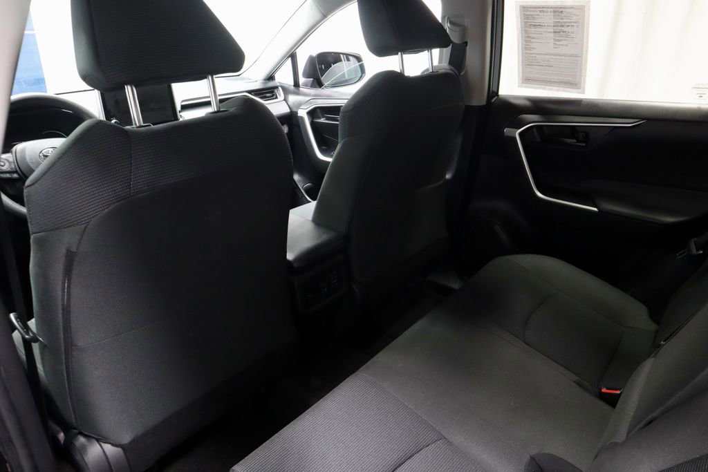 Used 2024 Toyota RAV4 LE AWD/4WD image 20