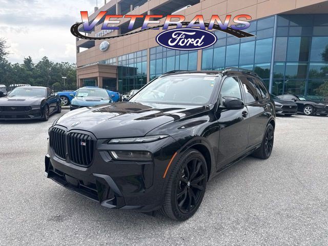 Used 2025 BMW X7 M60i AWD/4WD image 1