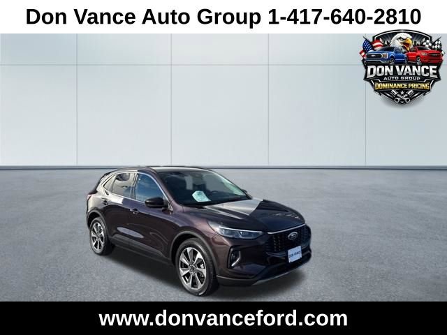 Certified 2023 Ford Escape Platinum image 1