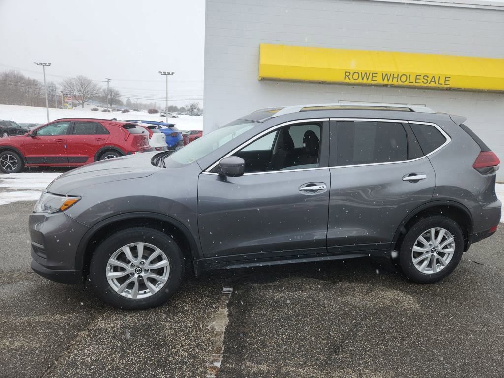 Used 2019 Nissan Rogue SV image 4