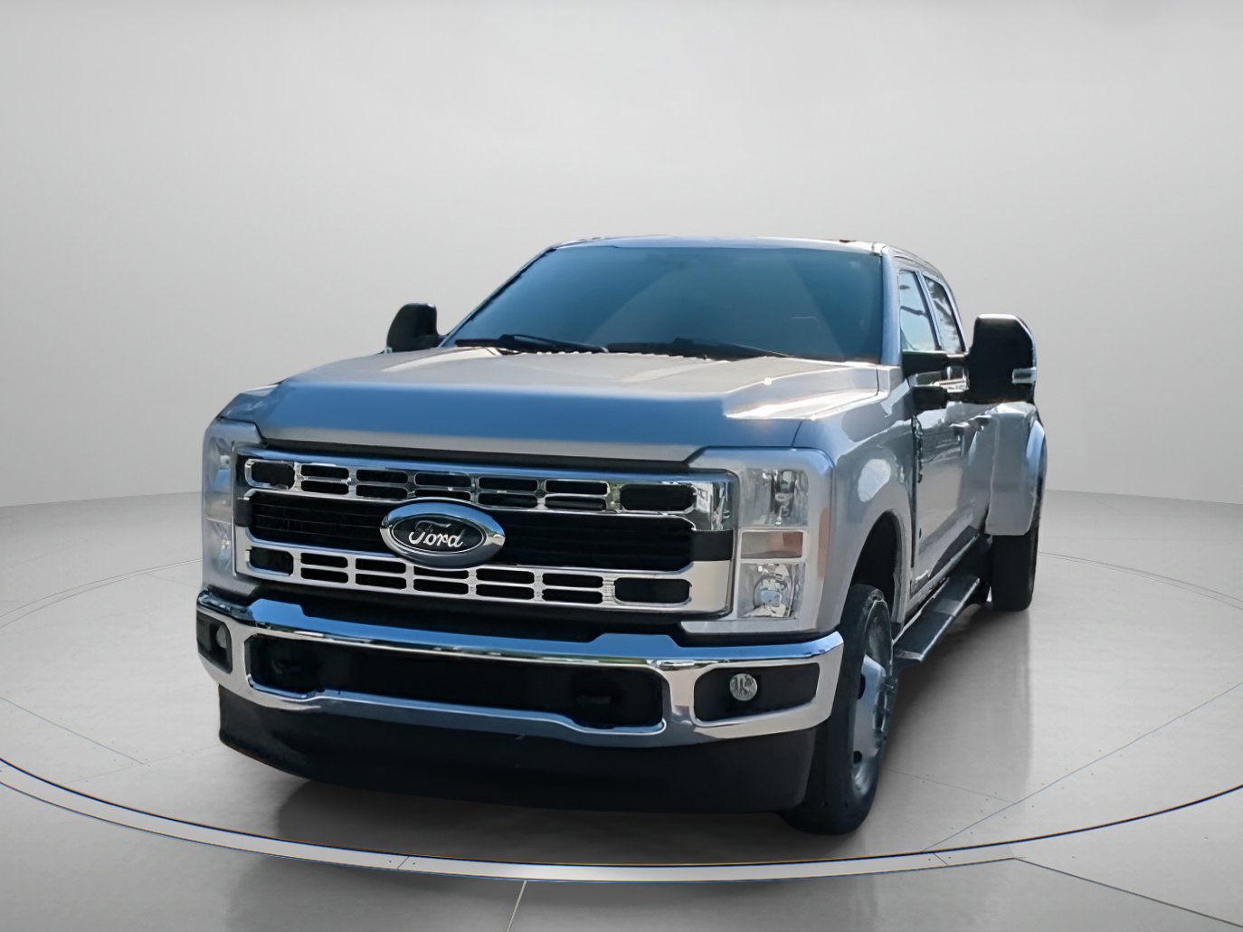 Certified 2024 Ford F350 XLT AWD/4WD image 10