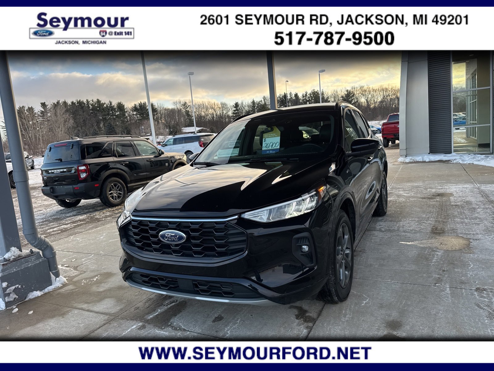 Certified 2024 Ford Escape ST-Line Select w/ Tech Pack #2 image 9