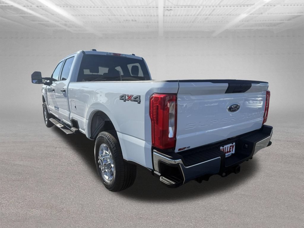 Certified 2025 Ford F350 XLT AWD/4WD image 8