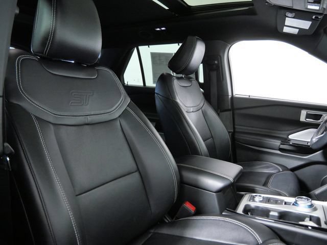 Certified 2023 Ford Explorer ST w/ Equipment Group 401A AWD/4WD image 11