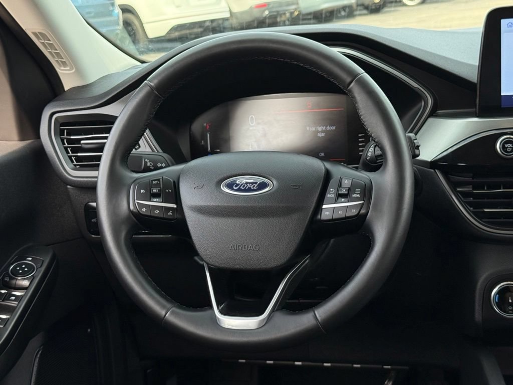 Certified 2024 Ford Escape Active FWD image 5