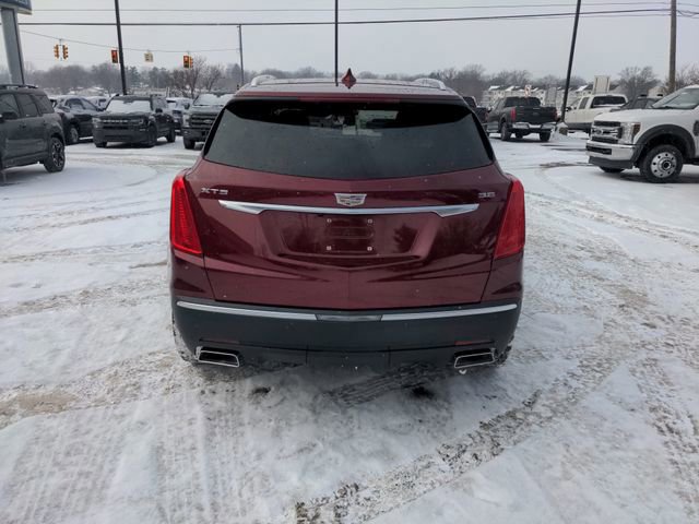 Used 2017 Cadillac XT5 Premium Luxury w/ LPO, Wheel Lock Package image 3
