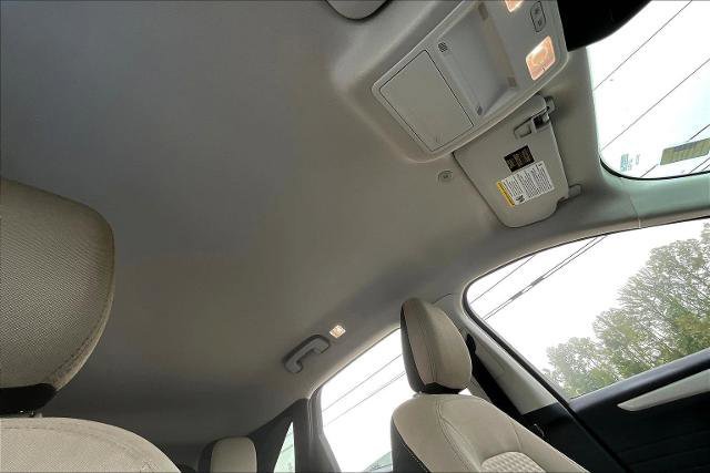 Certified 2022 Ford Escape SE image 27