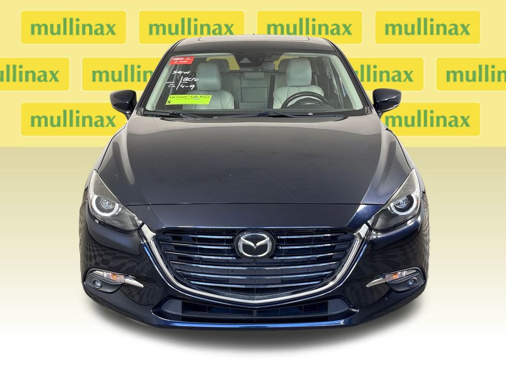 Used 2018 MAZDA MAZDA3 Grand Touring w/ Premium Equipment Package FWD image 8