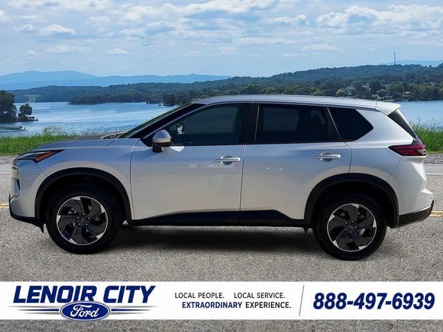 Used 2024 Nissan Rogue SV FWD image 6