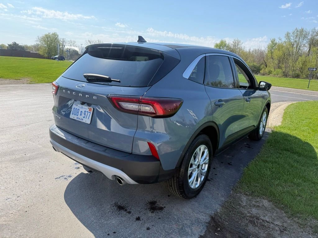 Certified 2023 Ford Escape Active image 9