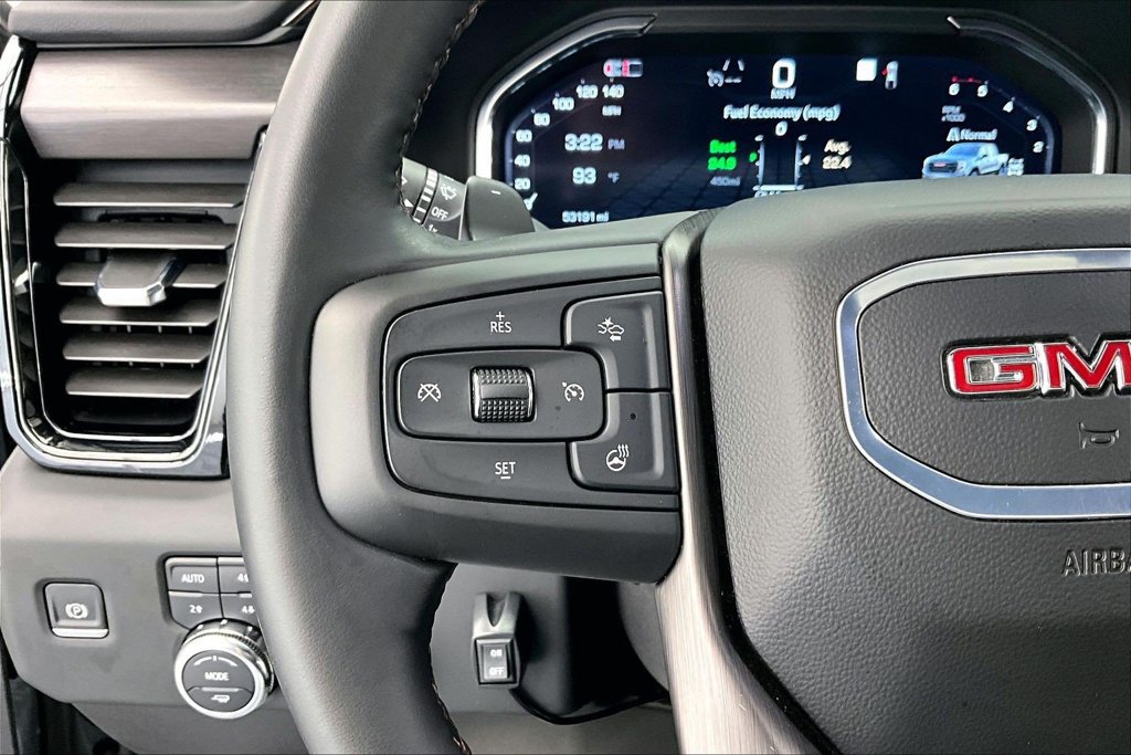 Used 2024 GMC Sierra 1500 AT4 w/ Technology Package AWD/4WD image 19