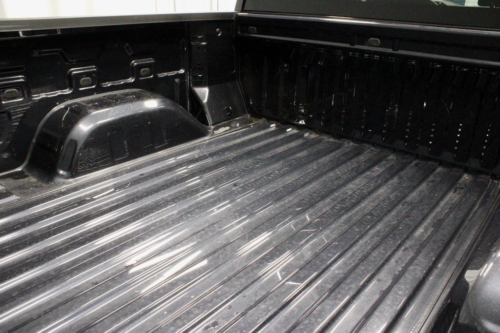 Used 2024 Chevrolet Silverado 1500 LT image 18