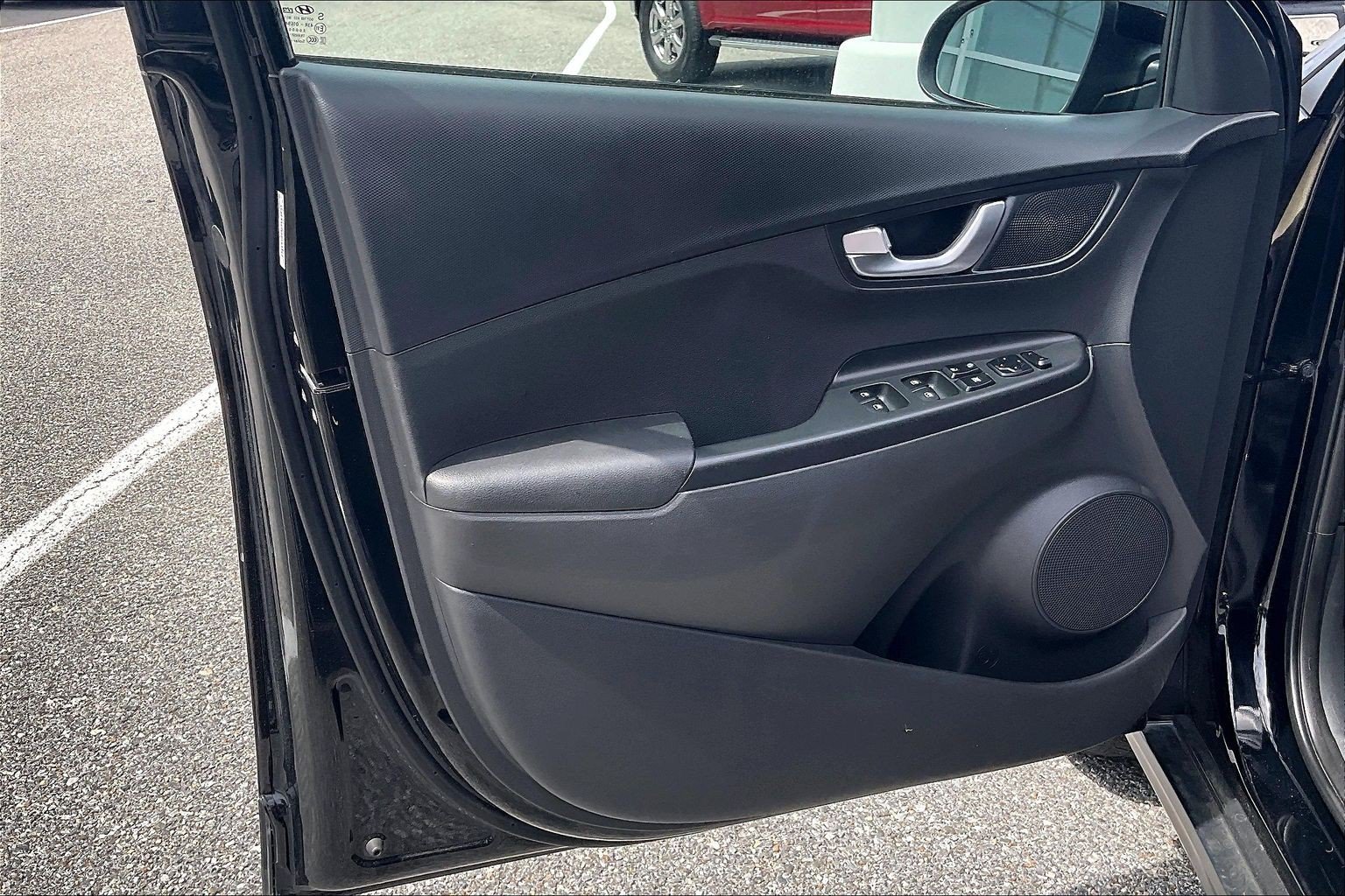 Used 2023 Hyundai Kona SEL FWD image 22