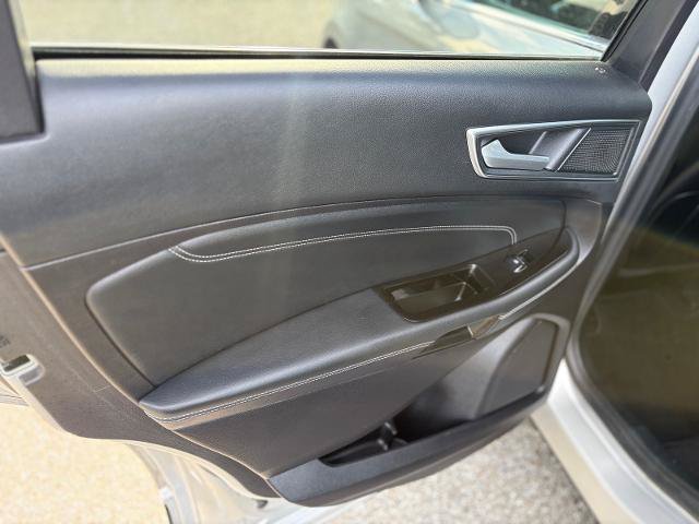 Certified 2019 Ford Edge Titanium w/ Equipment Group 301A FWD image 27