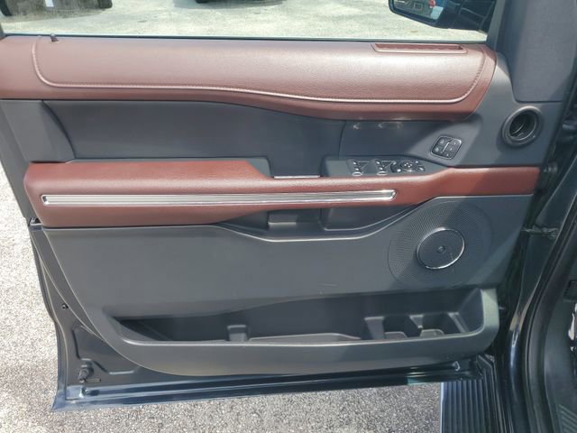 Certified 2023 Ford Expedition Limited image 19