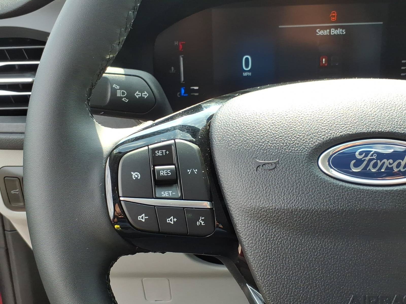 Certified 2023 Ford Escape Active AWD/4WD image 16