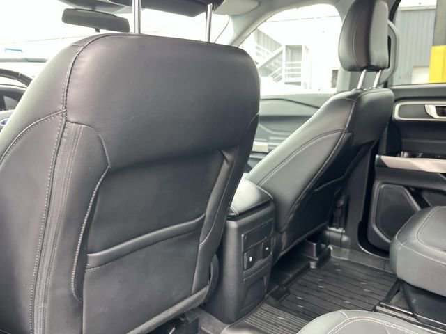 Certified 2022 Ford Explorer XLT w/ Equipment Group 202A image 20