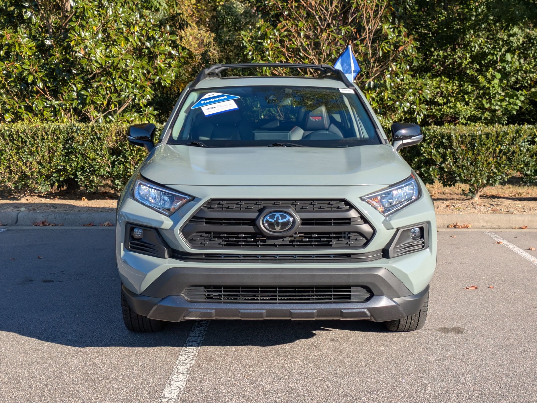 Used 2020 Toyota RAV4 TRD Off-Road image 11