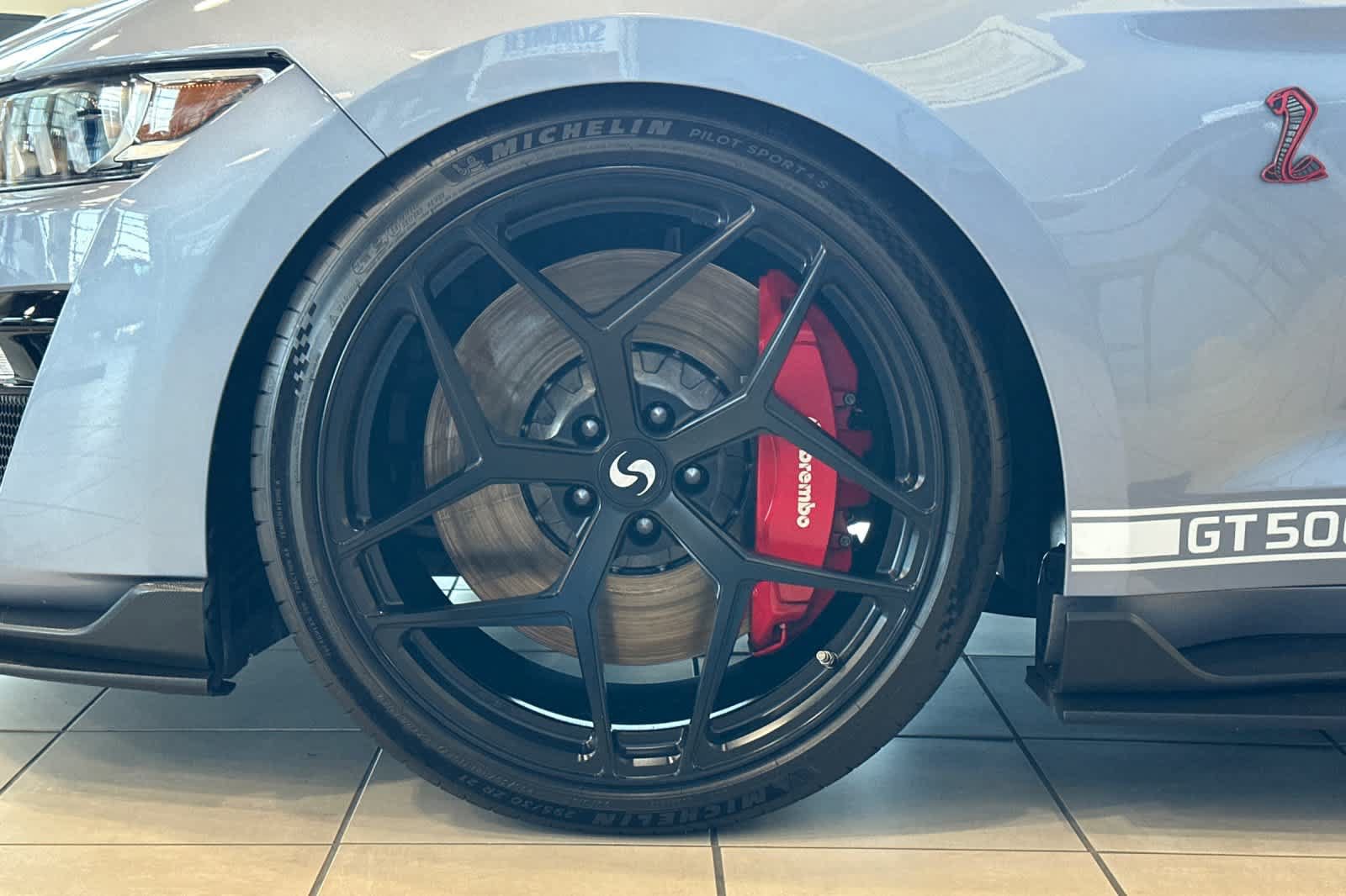Certified 2022 Ford Mustang Shelby GT500 w/ Technology Package RWD image 21