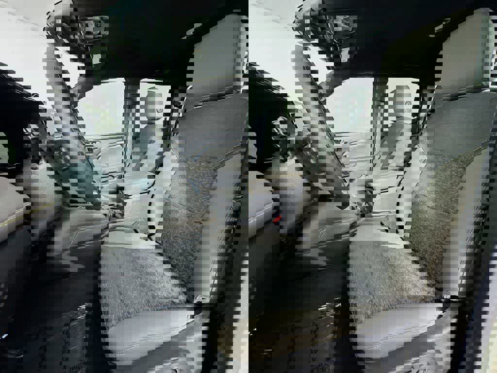 Used 2024 Chevrolet Colorado ZR2 w/ Safety Package image 15