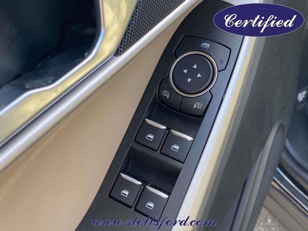 Certified 2022 Ford Explorer XLT RWD image 18