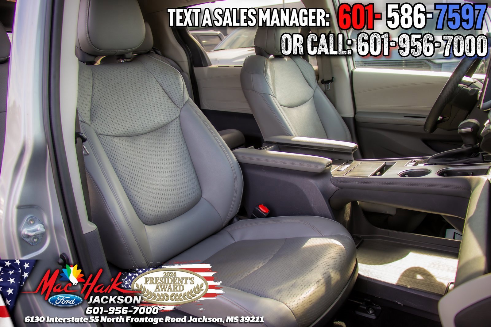 Used 2022 Toyota Sienna Limited image 9